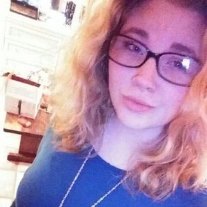 Meet your Posher, Casey